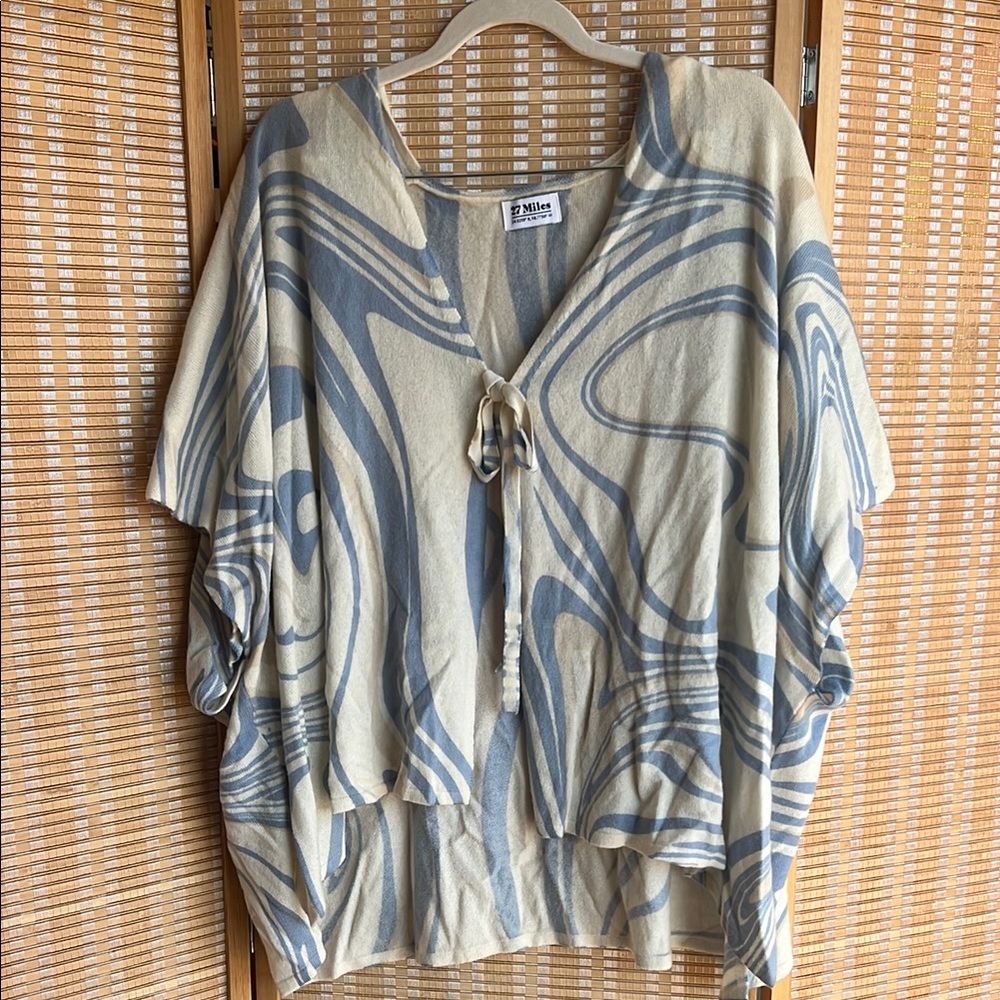 27 Miles Malibu Gray Oversized Graphic Tunic